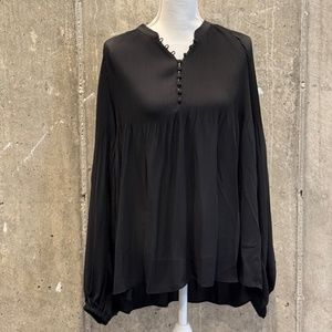Lauren Ralph Lauren Black Pleated Georgette Blouse. SIZE XXL